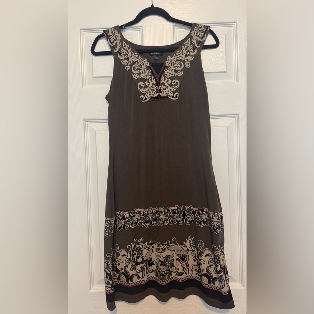LE CHÂTEAU Paisley Dress